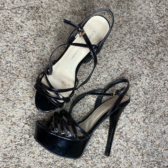 Chinese Laundry Shoes - Worn twice black tippy top platform heels
